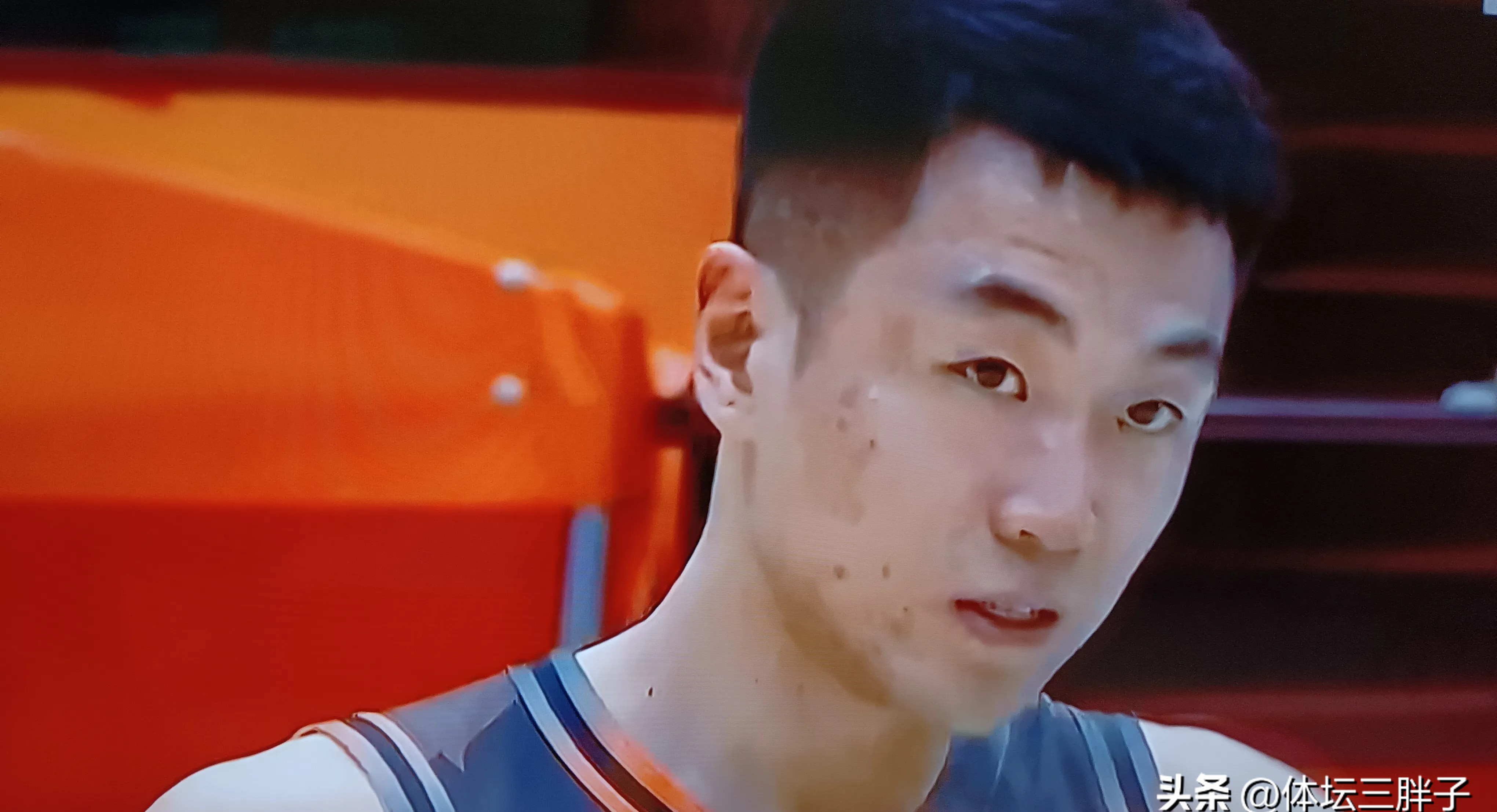 星空体育app-山东男篮发布备战花絮，今夜单刀错失，亚冠任务艰巨，阵容厚度经受考验-星空体育app